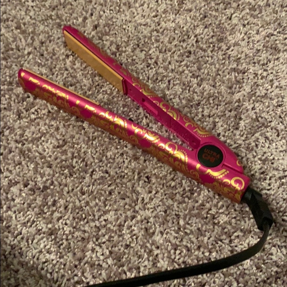 Ultra Chi Flat Iron